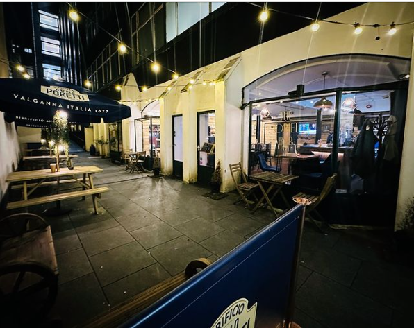 Oriel Bar